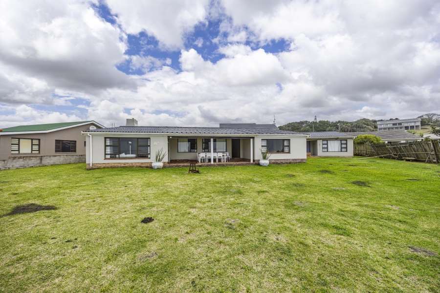 3 Bedroom Property for Sale in Marshstrand Eastern Cape